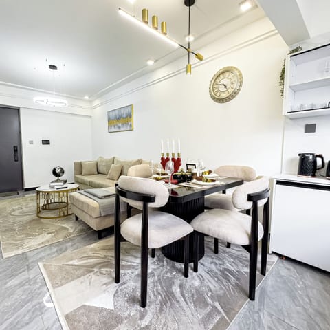 Comfort Apartment, Garden View | Living area