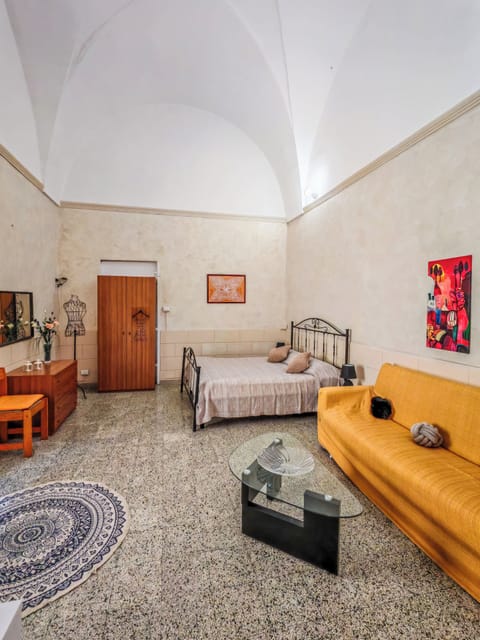 Apartment, Patio | Iron/ironing board, free WiFi