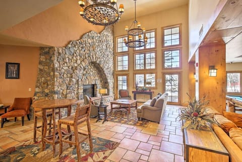 Studio Suite, Multiple Beds, Patio, Mountain View (A-K-AZ-ES8632) | Living area