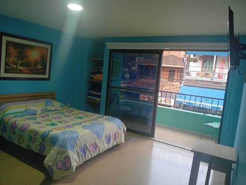 Comfort Double Room, Park View | Laptop workspace, free WiFi