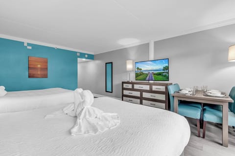 Exclusive Studio, 2 Queen Beds, Balcony, Beachfront | Living area | 55-inch Smart TV with digital channels