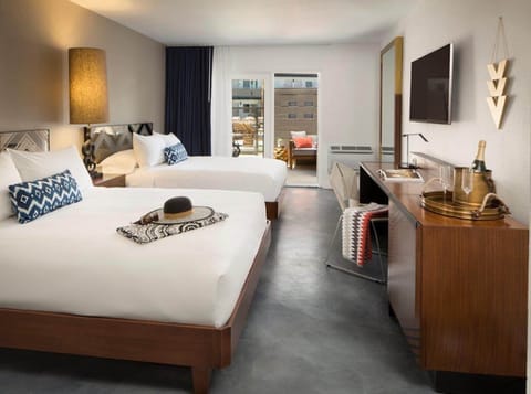 Desk, laptop workspace, free WiFi, bed sheets