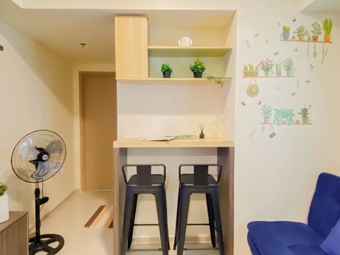 Standard Apartment | Dining room