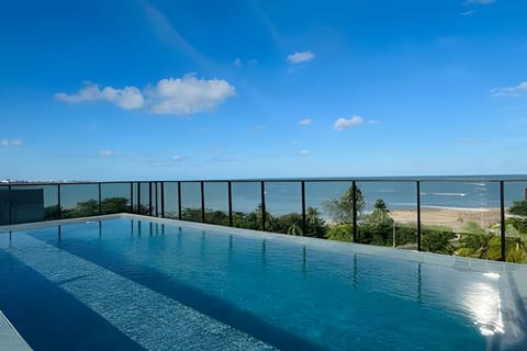 Superior Apartment | Pool