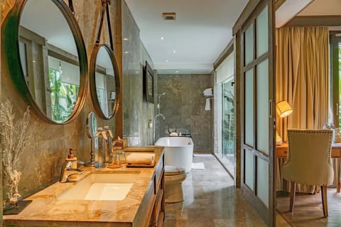 Villa, 1 Bedroom, Private Pool | Bathroom | Separate tub and shower, free toiletries, bathrobes, slippers