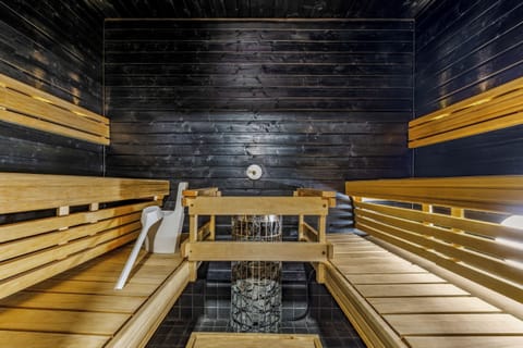 Comfort Apartment, Multiple Beds, Sauna, Courtyard View | Sauna