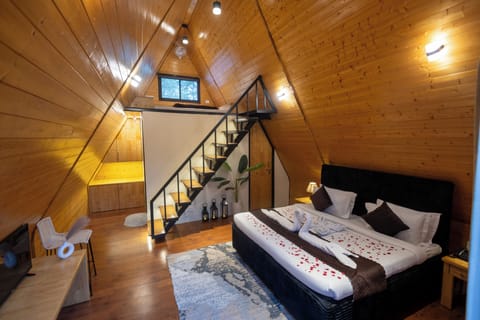 Luxury Cottage, Garden View | View from room