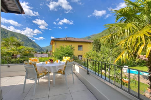 Standard Villa, 2 Bedrooms, 2 Bathrooms (Alfa Garden Villa With Private Pool) | Dining