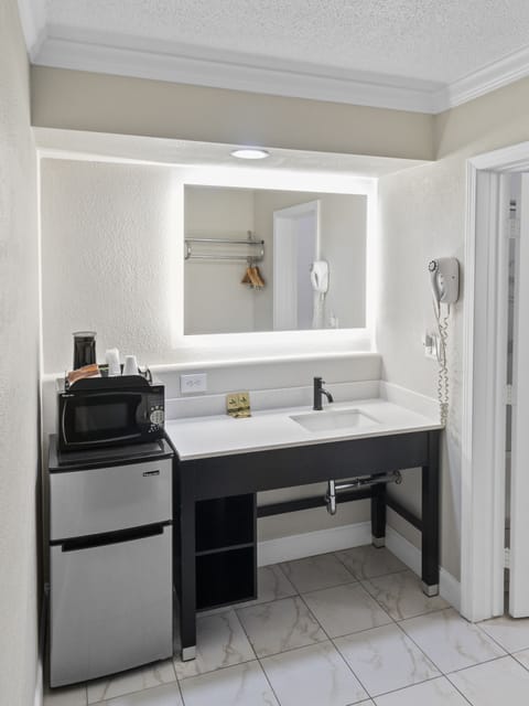 Room, 2 Double Beds, Non Smoking | Bathroom | Shower, free toiletries, hair dryer, towels