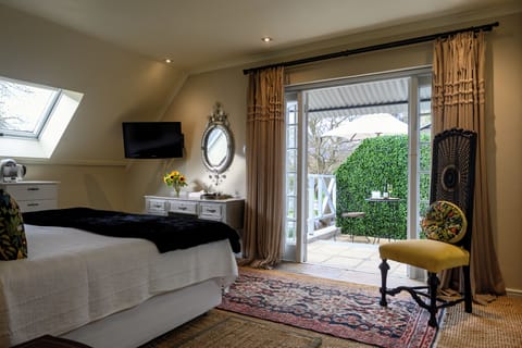 Mexican Room | Premium bedding, pillowtop beds, minibar, in-room safe