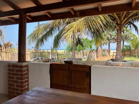 Deluxe Double Room, Garden View | Property grounds