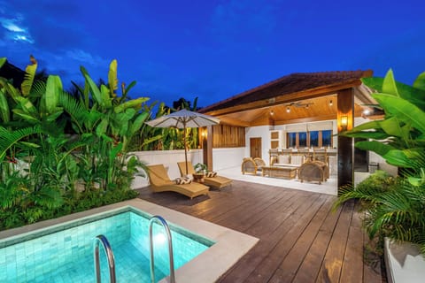 Exclusive Villa, Pool View | Terrace/patio