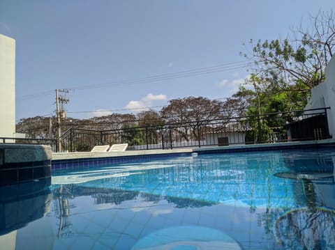 2 outdoor pools