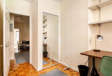 Apartment, 2 Bedrooms, City View | Interior