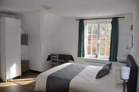 Quadruple Room, Shared Bathroom | Free cribs/infant beds, free WiFi, bed sheets