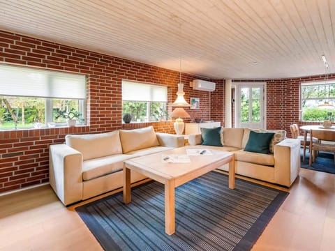 House | Living area