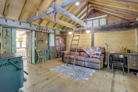 House (1 Bedroom) | Front of property