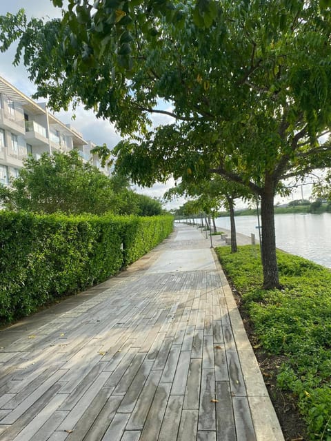 Apartment, 2 Bedrooms, Accessible, Balcony | Property grounds