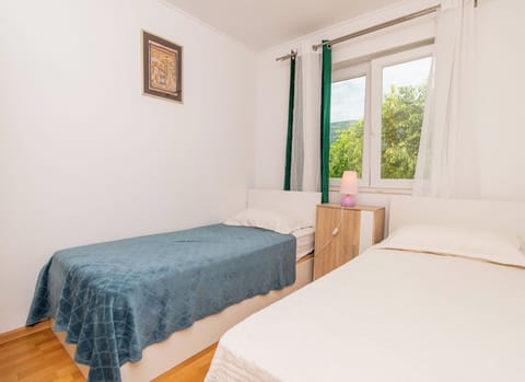 Apartment (A1) | Iron/ironing board, free WiFi