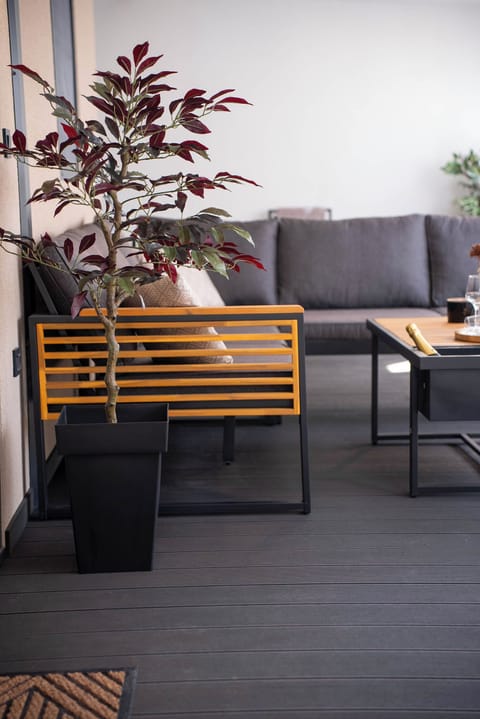 House | Terrace/patio