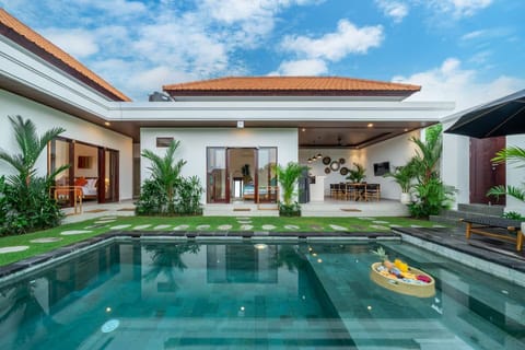Family Villa, 4 Bedrooms, Private Pool | Pool | Outdoor pool