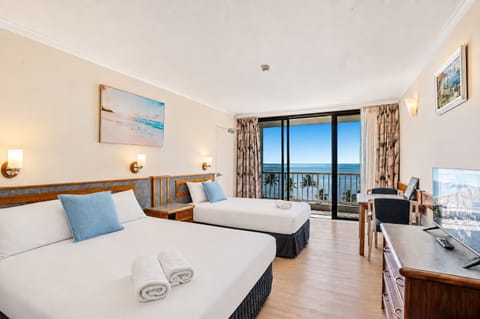 Iron/ironing board, WiFi (free), bed sheets