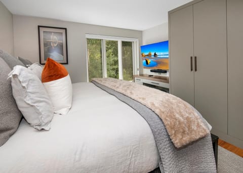 Condo, Multiple Beds (Treetops 4C, 3BD, 2.5BA Ski-In Ski-Ou) | 3 bedrooms