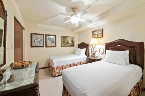 Condo, 1 King Bed (Borders Lodge L405 2BD Beaver Creek S) | 2 bedrooms