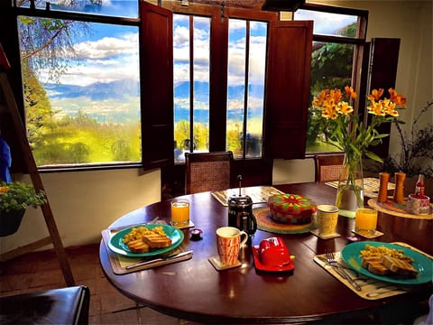Daily full breakfast for a fee