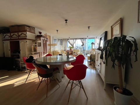 Apartment | Dining