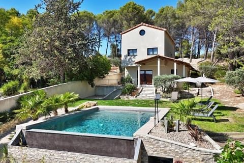 Comfort House, Mountain View | Pool | Outdoor pool
