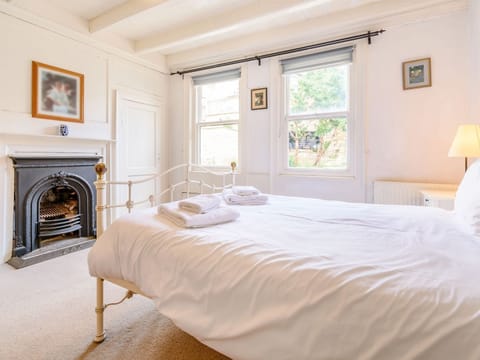 4 bedrooms, WiFi (free), individually decorated, individually furnished