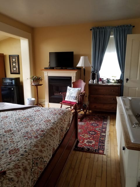 Egyptian cotton sheets, premium bedding, blackout drapes, soundproofing