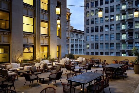 Penthouse, 3 Bedrooms, Non Smoking | Desk, laptop workspace, free WiFi, bed sheets