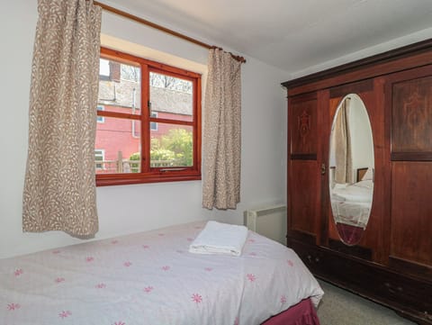 2 bedrooms, WiFi (free), individually decorated, individually furnished