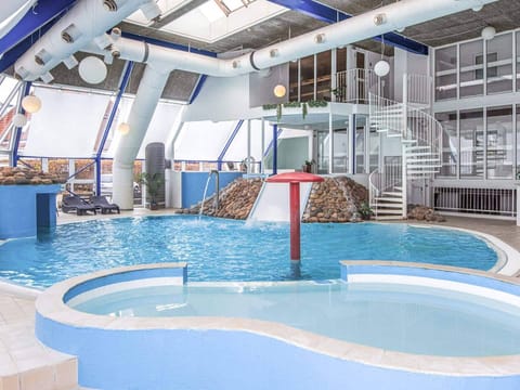 House | Pool | Indoor pool, outdoor pool