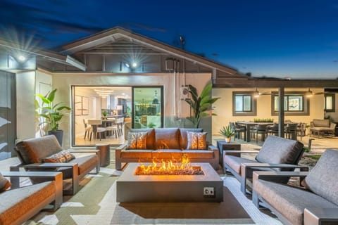 House | 4 bedrooms, high-speed internet