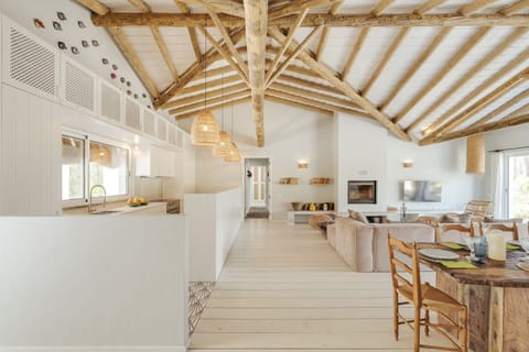 House | 6 bedrooms