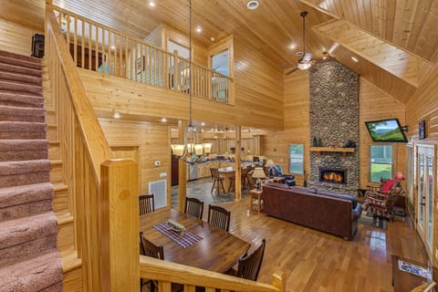 House, Multiple Beds (Cork's Creekside) | Interior