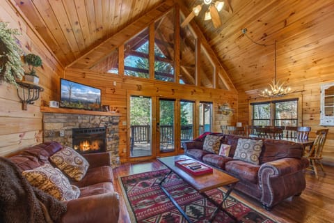House, Multiple Beds (A Grand Getaway) | Living area