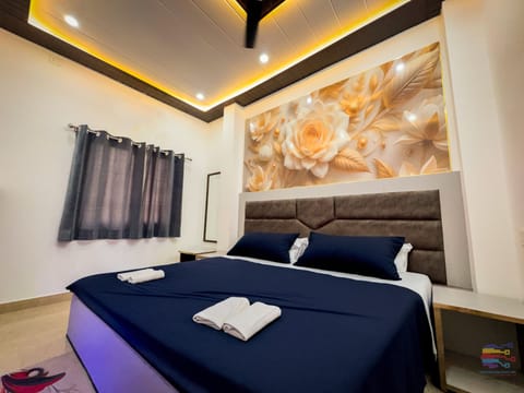Triple Room | Hypo-allergenic bedding, free WiFi, bed sheets
