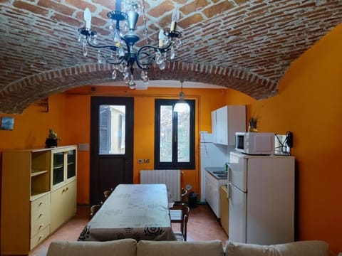 Apartment 3 Classic, Garden View | Private kitchen