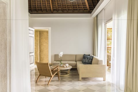 Egyptian cotton sheets, premium bedding, down comforters