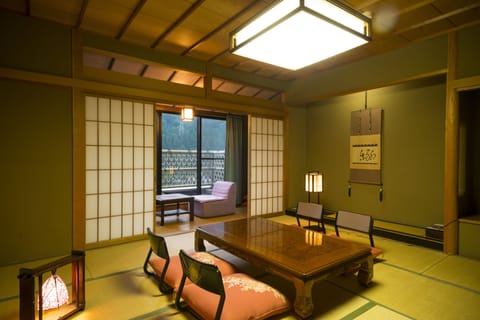 Japanese Traditional Room (Run of House) | In-room safe