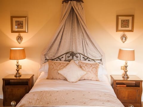 Classic Double Room, Ensuite