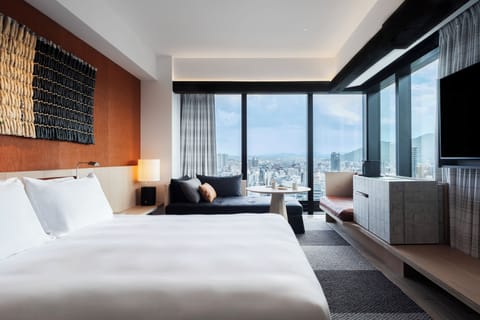 Deluxe Room, 1 King Bed with Sofa bed | Minibar, in-room safe, desk, blackout drapes