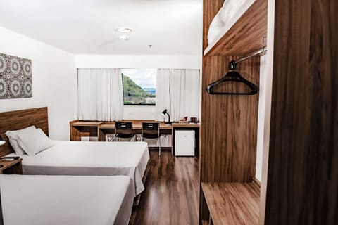 Superior Room | Minibar, in-room safe, desk, blackout drapes