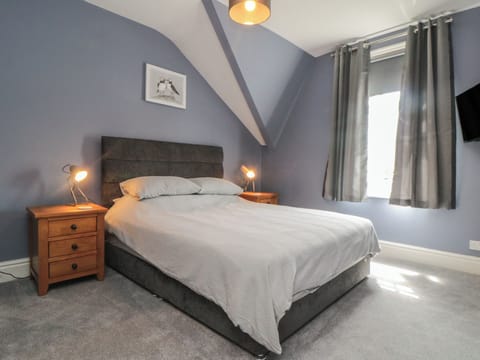 7 bedrooms, WiFi (free), individually decorated, individually furnished