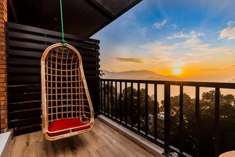 Deluxe Double Room, Balcony, Mountain View | Property grounds