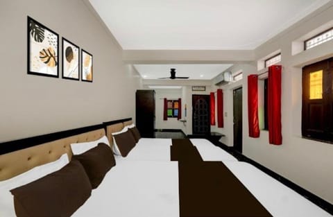 Family Room | Free WiFi